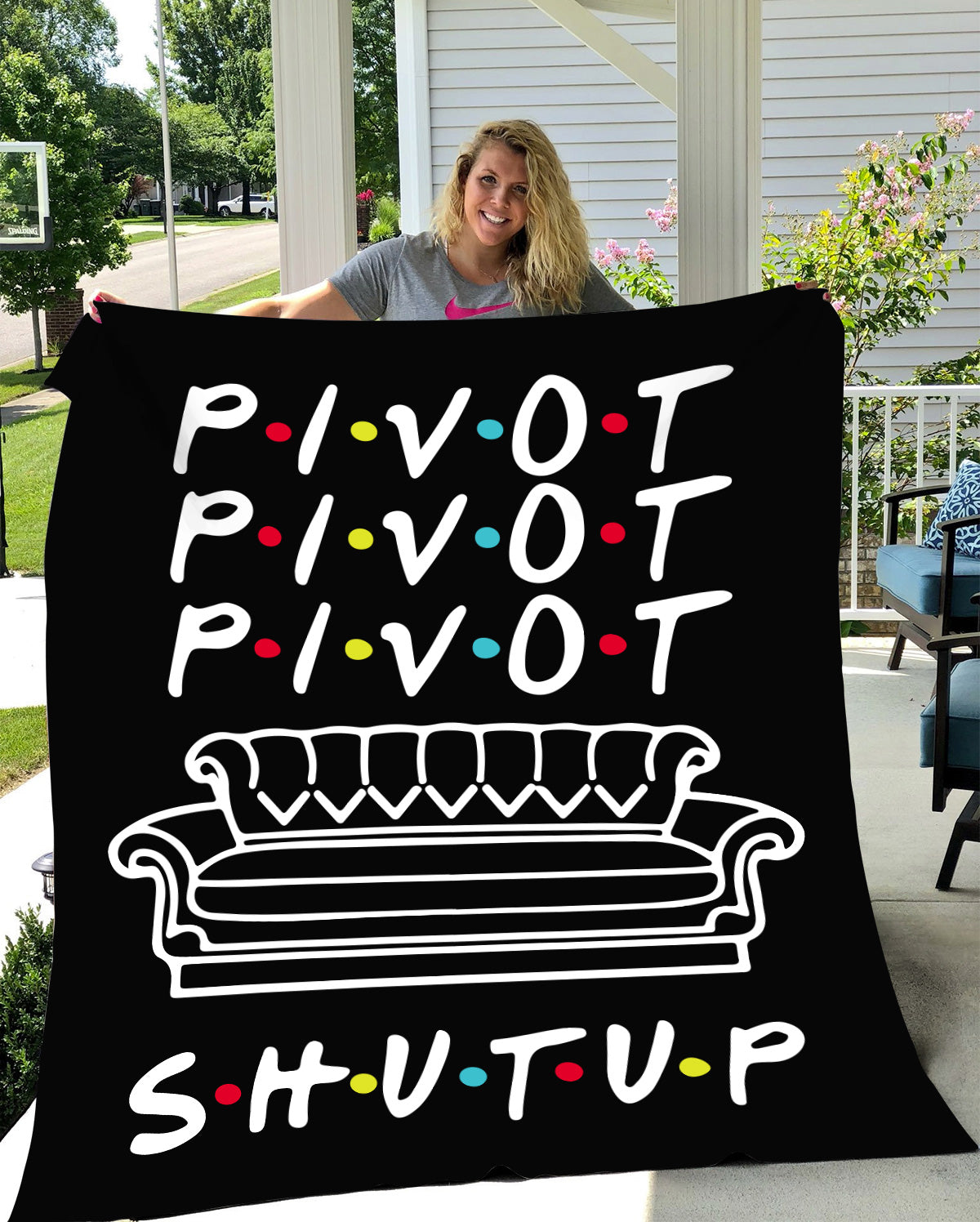 Pivot Friends Blanket